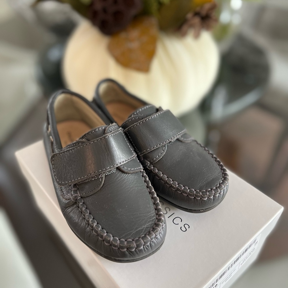Children’s classics toddler boy slip on shoes, size 26 (EU)